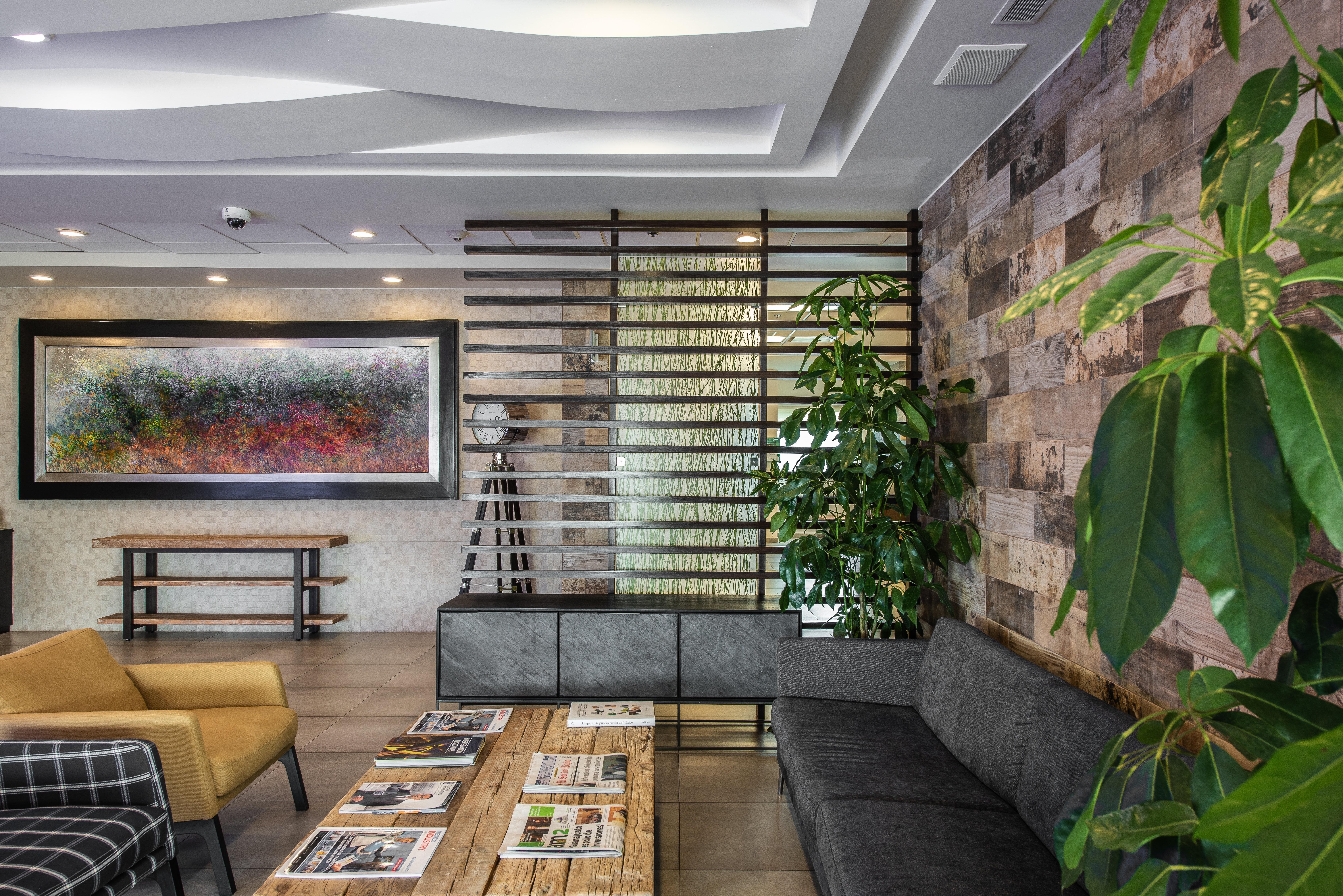 Holiday Inn Express And Suites Celaya By Ihg Экстерьер фото